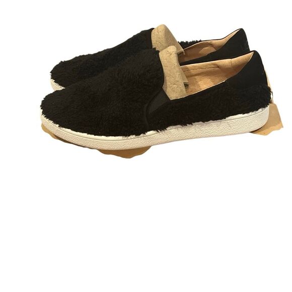 Ugg W.Ricci Sneakers Womens Sz.9.5 New in box - Picture 4 of 7